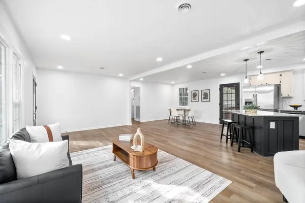 107 Delaware Dr, Clarksville, TN 37042