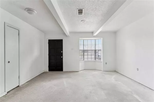 392 BARTON AVE, Luling, LA 70070