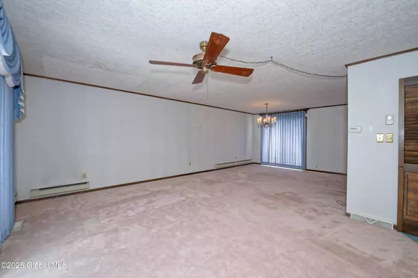 127 Pilling Drive, Fonda, NY 12068