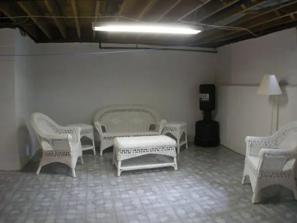 328 S 11th St, Newark City, NJ 07103