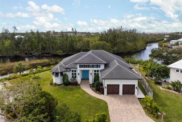 609 COLONIAL BAY DR, Nokomis, FL 34275