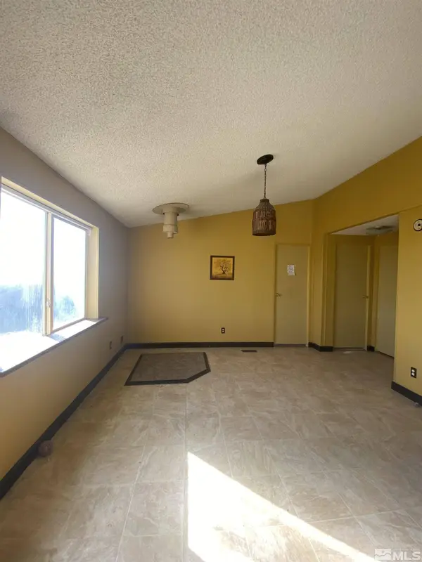 6050 Amos, Winnemucca, NV 89445