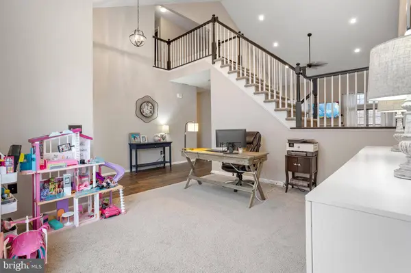 233 WINDSOR, Woolwich Twp, NJ 08085