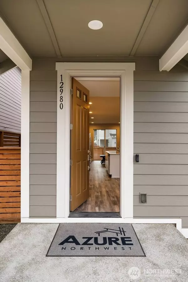 12980 190th AVE E #416, Bonney Lake, WA 98391