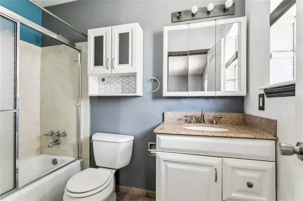 392 BARTON AVE, Luling, LA 70070