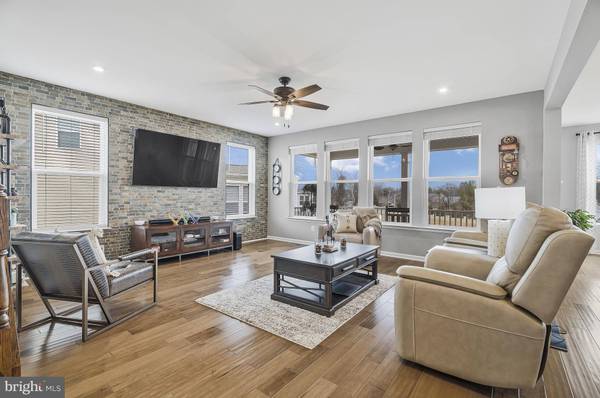 110 DIZEREGA CT SW, Leesburg, VA 20175