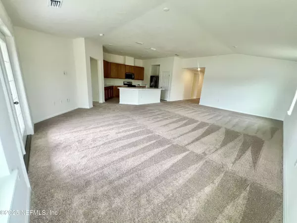 11162 SPRING MEADOWS RD, Jacksonville, FL 32222