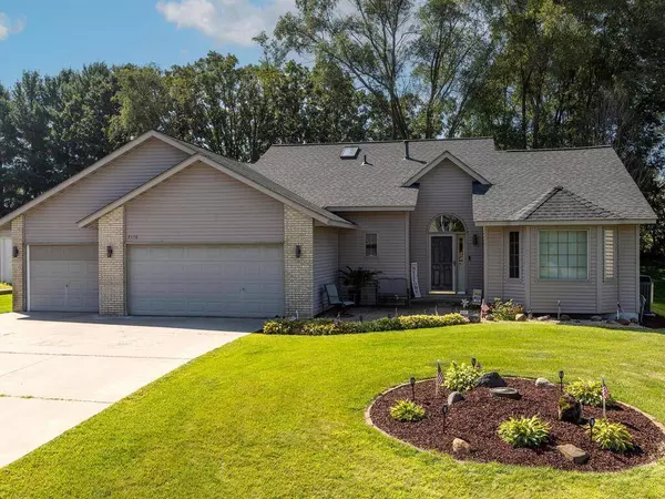 6120 145th LN NW, Ramsey, MN 55303