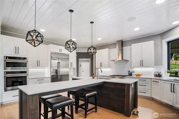 39029 254th AVE SE, Enumclaw, WA 98022