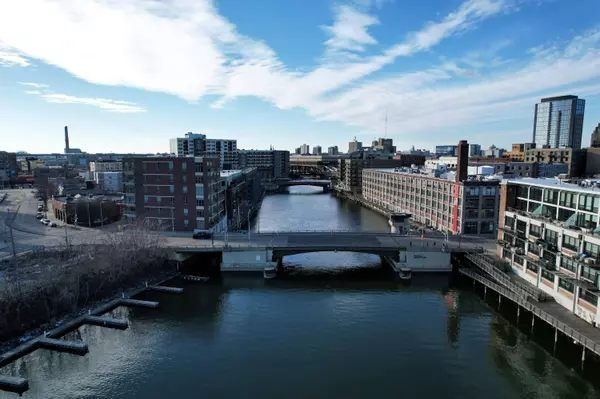 311 E Erie Unit 307, Milwaukee, WI 53202