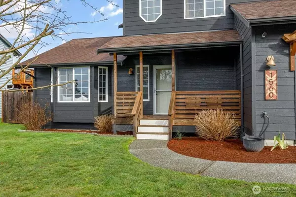 1560 SW 9th AVE, Oak Harbor, WA 98277