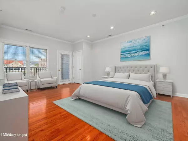 610 Hillsborough Street #304, Raleigh, NC 27603