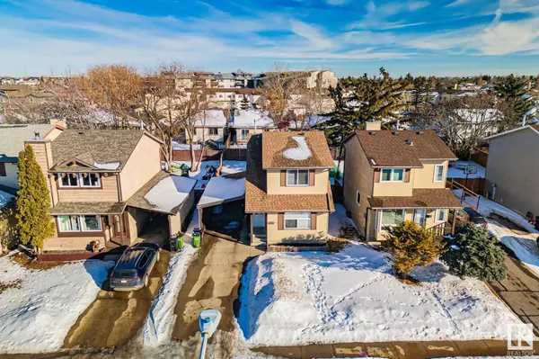 14727 33 ST NW, Edmonton, AB T5Y 2C9