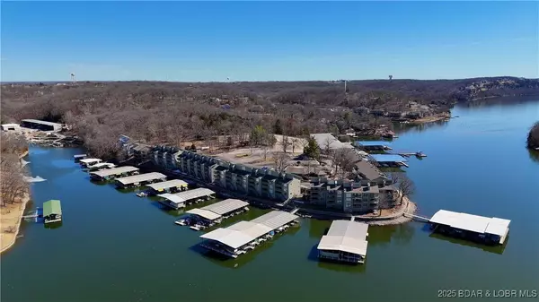 6570 Pelican DR #401, Osage Beach, MO 65065