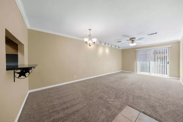 1206 Hi Stirrup #311, Horseshoe Bay, TX 78657