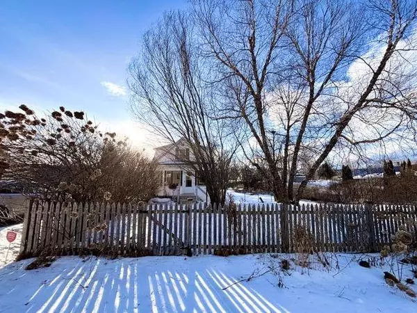 17 Phillips ST, Rutland City, VT 05701