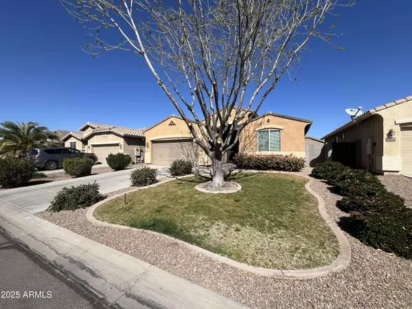 1658 W PAISLEY Drive, San Tan Valley, AZ 85144