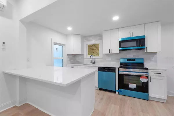 624 ILLINOIS AVE, St Cloud, FL 34769