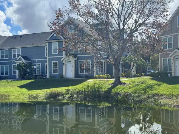 5560 ROSEHILL RD #105, Sarasota, FL 34233