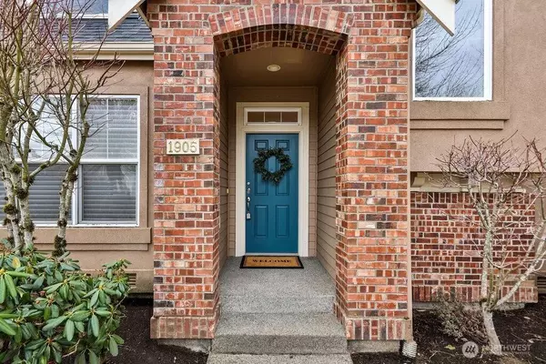 1905 14th CT NE, Issaquah, WA 98029