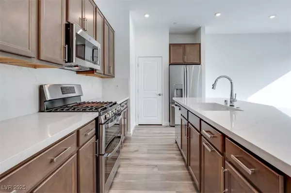 3551 Via Tizzoni Street, Henderson, NV 89044