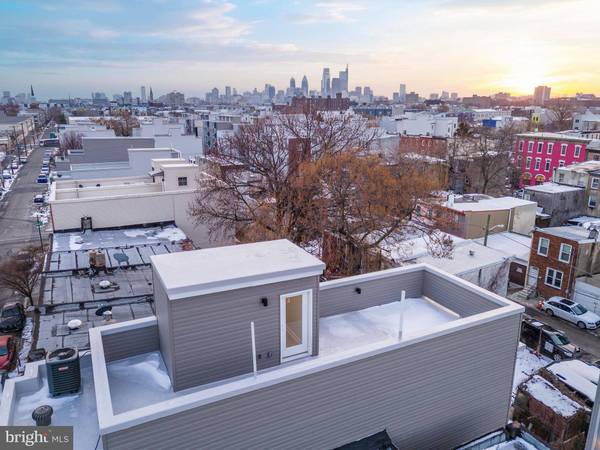 2044 N 3RD ST, Philadelphia, PA 19122