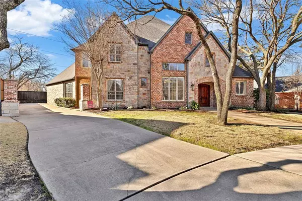 261 Edmondson Drive, Coppell, TX 75019