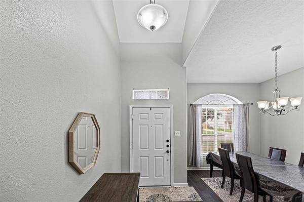 20019 Rustic Lake LN, Cypress, TX 77433