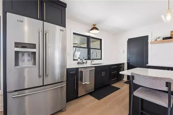 21355 Sunflower RD, Edgerton, KS 66021