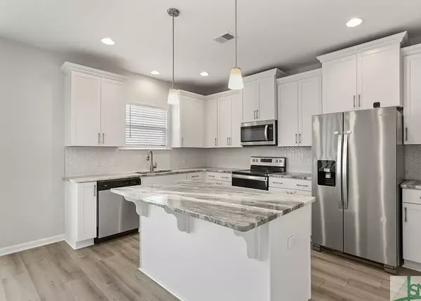 48 Shoefstall St, Savannah, GA 31407-4846