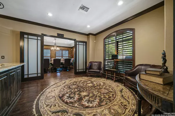 12703 Spectrum Dr, San Antonio, TX 78249-3492