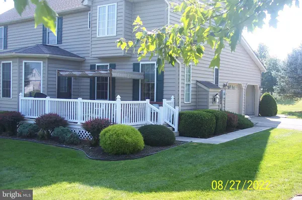 22 EASTWOOD DR, Hanover, PA 17331