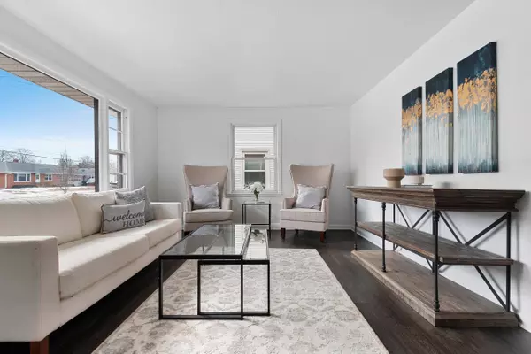 2041 PREBLE AVE, Green Bay, WI 54302