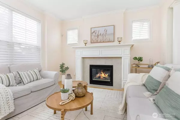 1905 14th CT NE, Issaquah, WA 98029