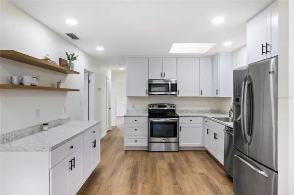 1607 31ST ST NW, Winter Haven, FL 33881