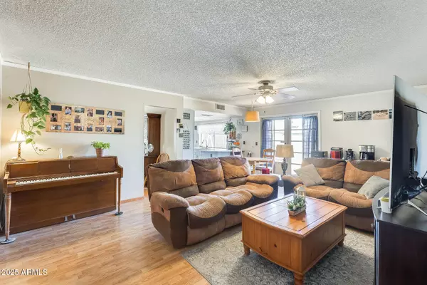 2202 N LOS ALTOS Drive, Chandler, AZ 85224