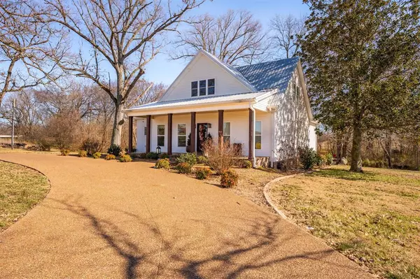 549 Sam Mason Road, Adairville, KY 42202