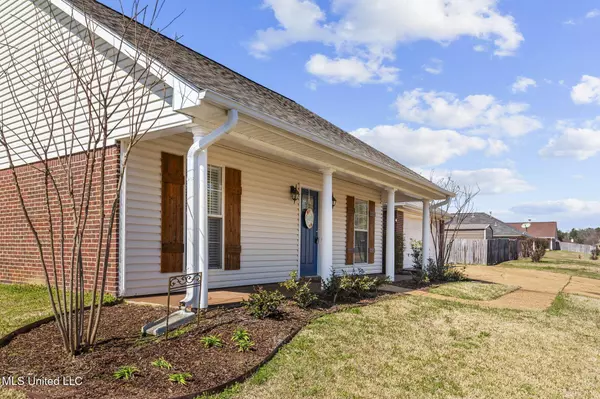 555 Oak Ridge Way, Pearl, MS 39208