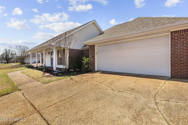 555 Oak Ridge Way, Pearl, MS 39208