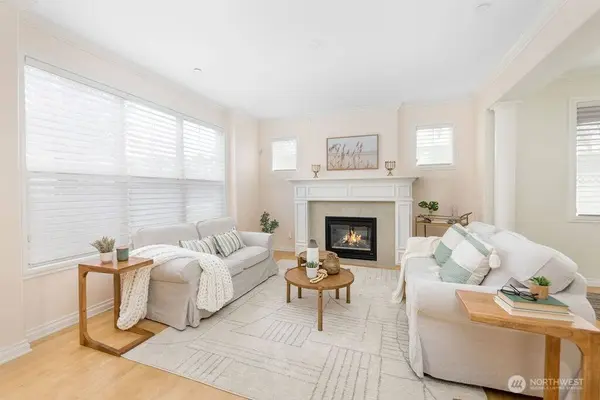 1905 14th CT NE, Issaquah, WA 98029