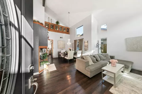 8418 Vintage Park DR, Sacramento, CA 95828