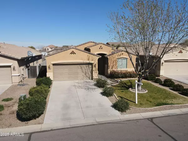 1658 W PAISLEY Drive, San Tan Valley, AZ 85144