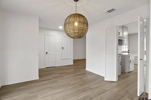 2533 Greenhill Rd, Mt Pleasant, TX 75455