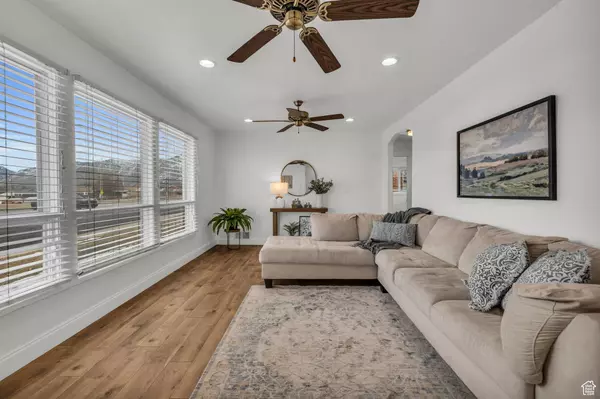 335 W 4725 S, Washington Terrace, UT 84405