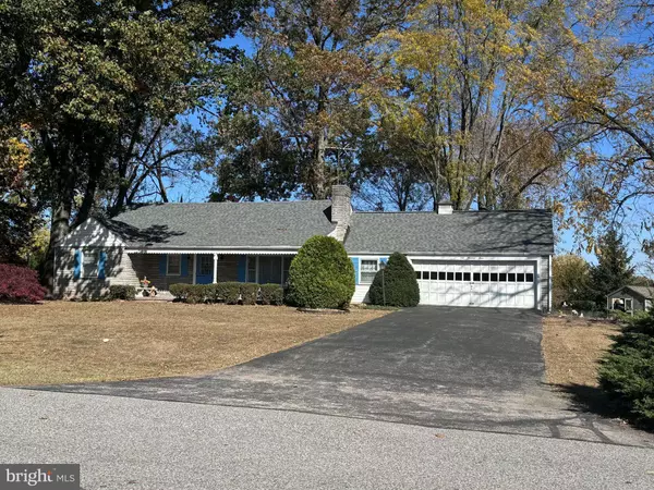 103 HALLOWELL AVE, Phoenixville, PA 19460