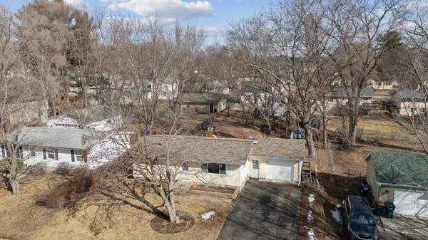 310 10th ST S, Hudson, WI 54016