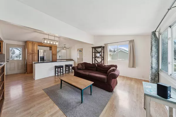 310 10th ST S, Hudson, WI 54016