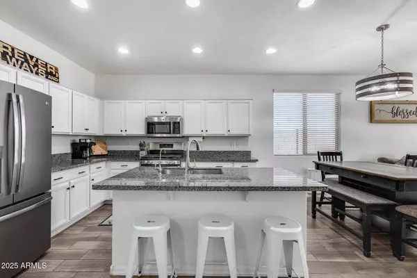 13159 W ROWEL Road, Peoria, AZ 85383