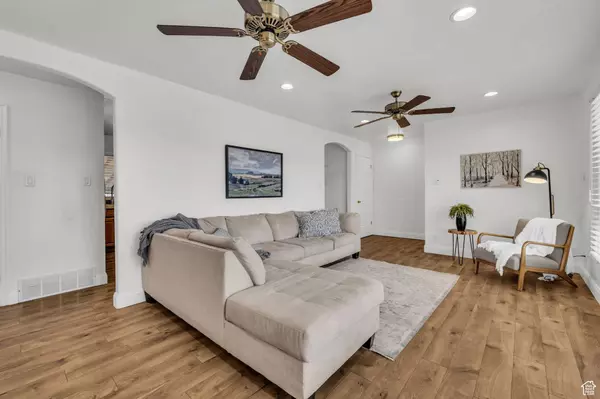 335 W 4725 S, Washington Terrace, UT 84405