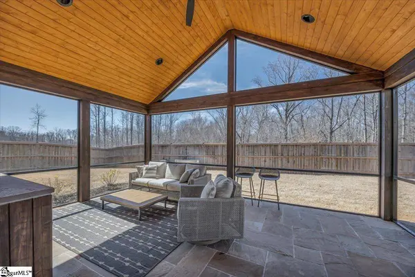 252 Hartwood Lake Lane, Greer, SC 29650